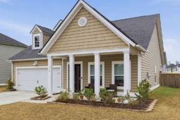 440 Richfield Way photo 4