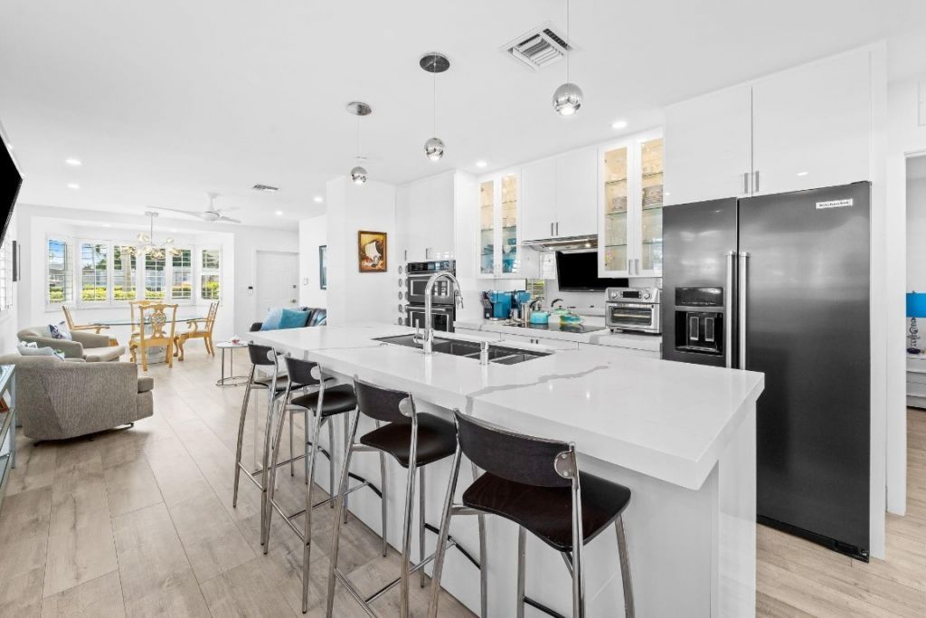 535 Hendricks Isle, Unit 109, Fort Lauderdale, FL 33301 Photo