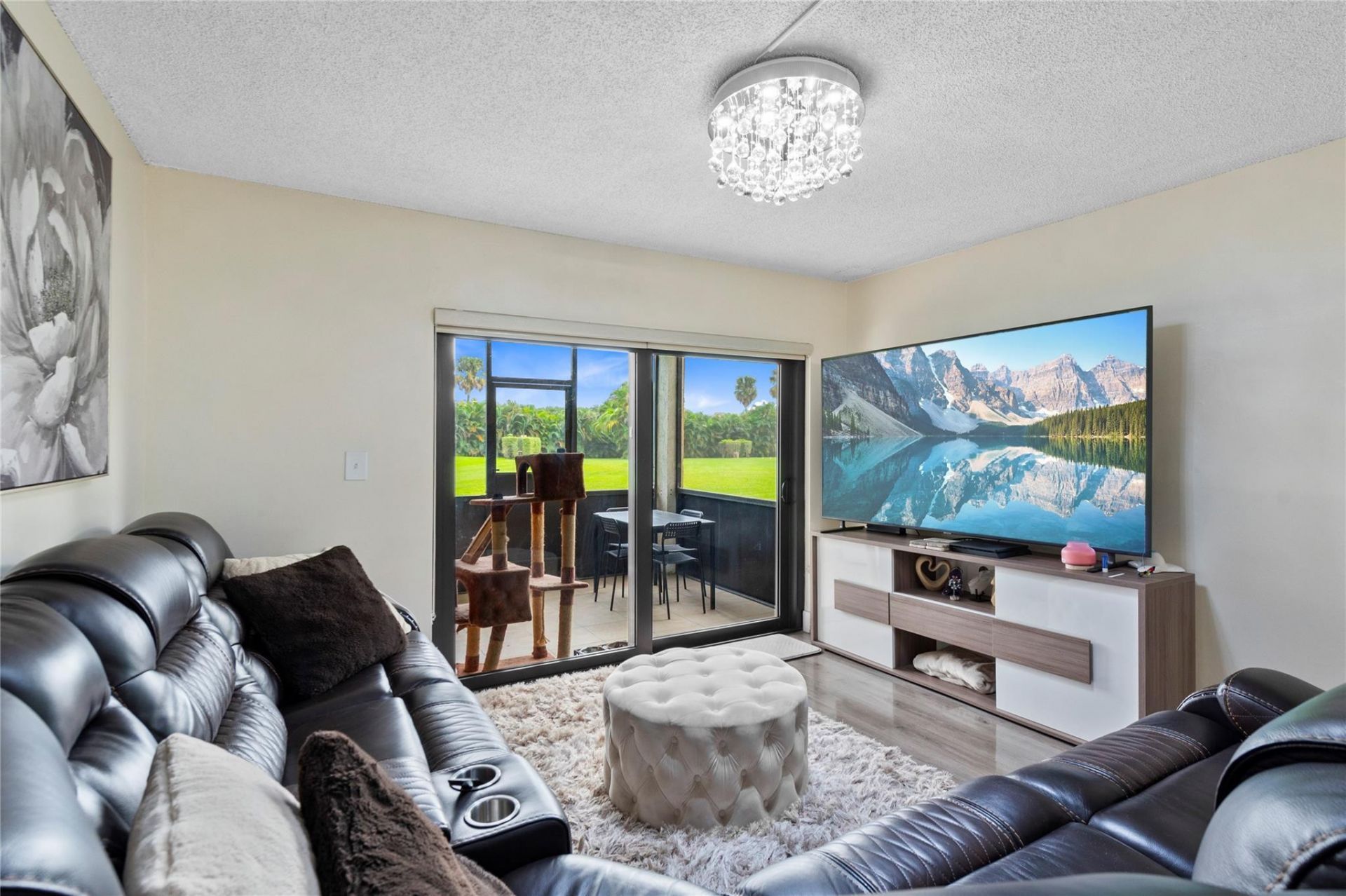 9300 SW 8th Street, Unit 102, Boca Raton, FL 33428 Photo