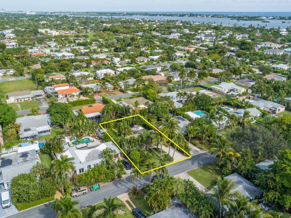 3xx Orange Way, West Palm Beach, FL 33405