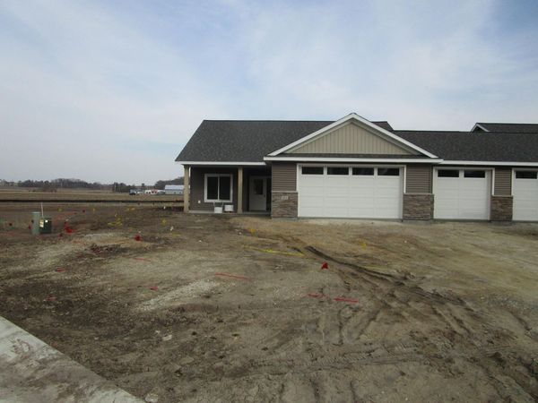 803 3rd Avenue NW, Pine Island, MN 55963