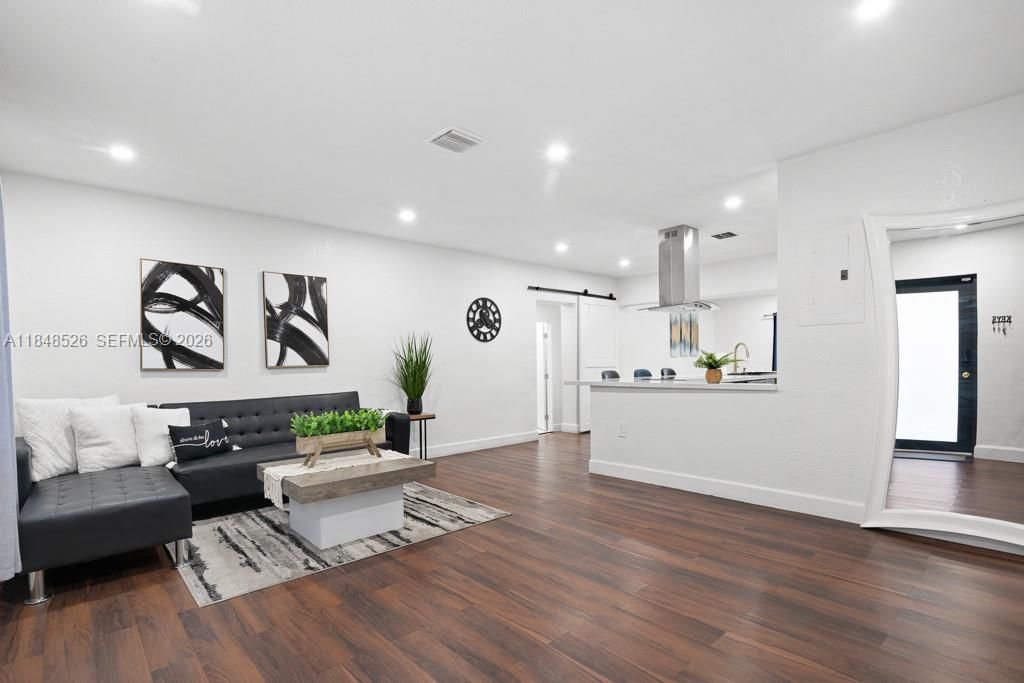 445 SW 62nd Ct, Miami, FL 33144 Photo