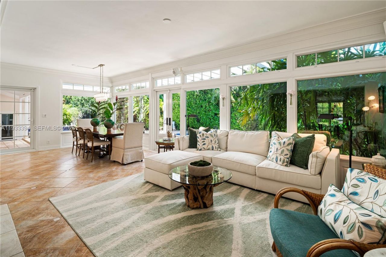 4871 SW 74th Ter, Miami, FL 33143 Photo