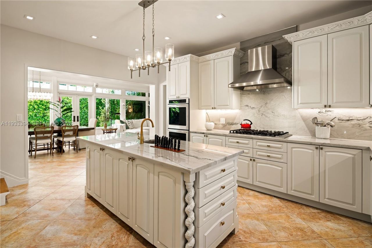 4871 SW 74th Ter, Miami, FL 33143 Photo