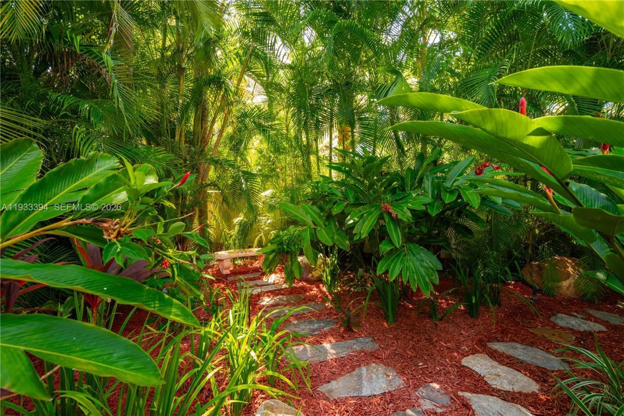 4871 SW 74th Ter, Miami, FL 33143 Photo