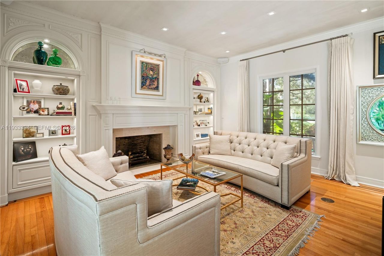 4871 SW 74th Ter, Miami, FL 33143 Photo