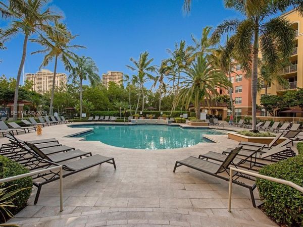 19877 E Country Club Dr, Unit 3101, Aventura, FL 33180