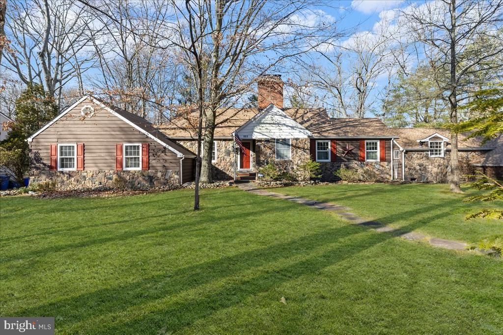 107 N Ohio Trail, Medford, NJ 08055 Main Photo