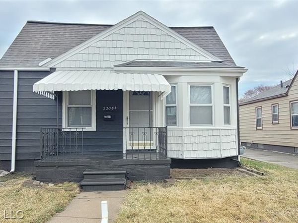 22084 Normandy Avenue, Eastpointe, MI 48021
