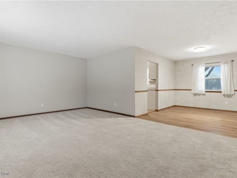 3212 Foxmoor Street NE, Hartville, OH 44632 Photo 15