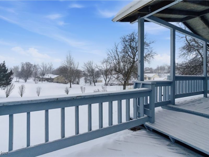 3212 Foxmoor Street NE, Hartville, OH 44632 Photo 4