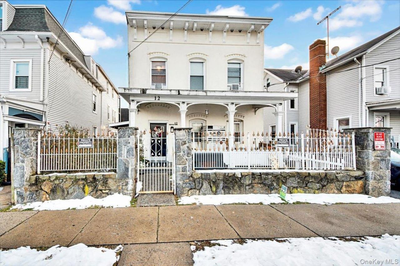 12 Broad Avenue, Ossining, NY 10562 Main Photo