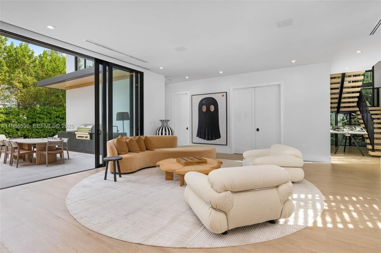 6003 SW 80th St, South Miami, FL 33143 Photo