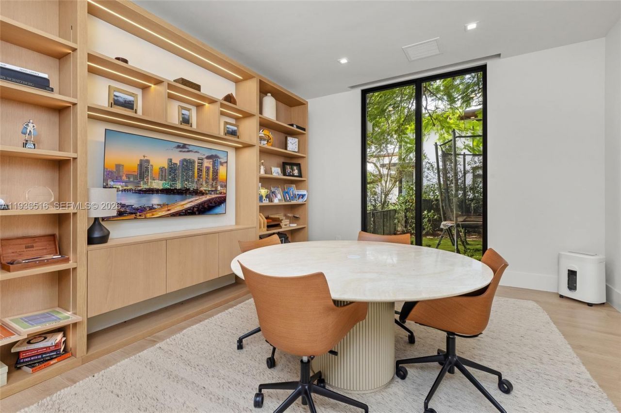 6003 SW 80th St, South Miami, FL 33143 Photo