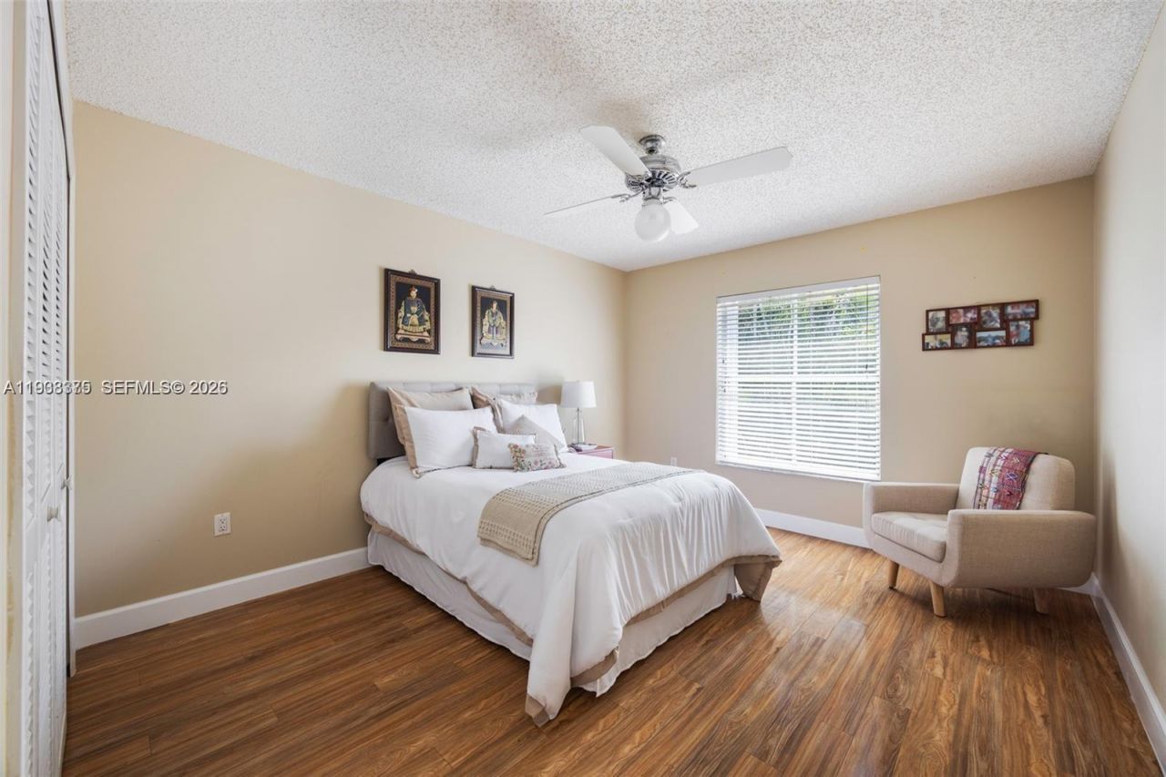 8610 SW 83rd St, Miami, FL 33143 Photo