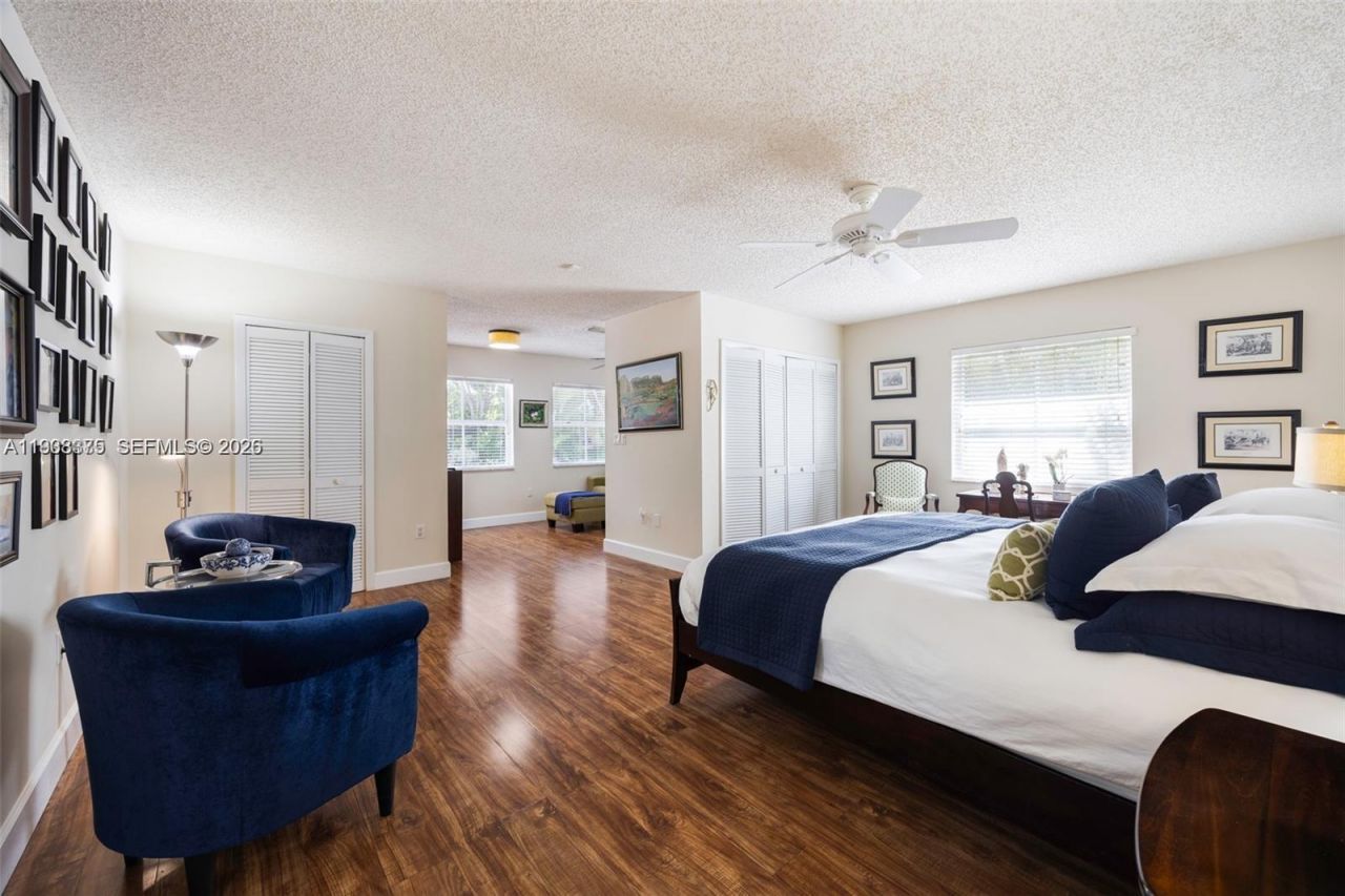 8610 SW 83rd St, Miami, FL 33143 Photo