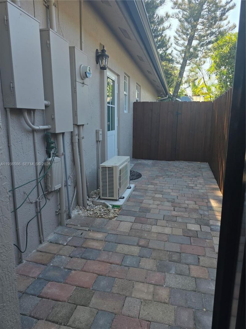 15762 SW 102nd St, Unit Studio, Miami, FL 33196 Photo