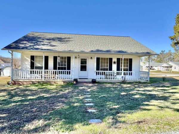 404 Massey Ave., Mountain View, AR 72560