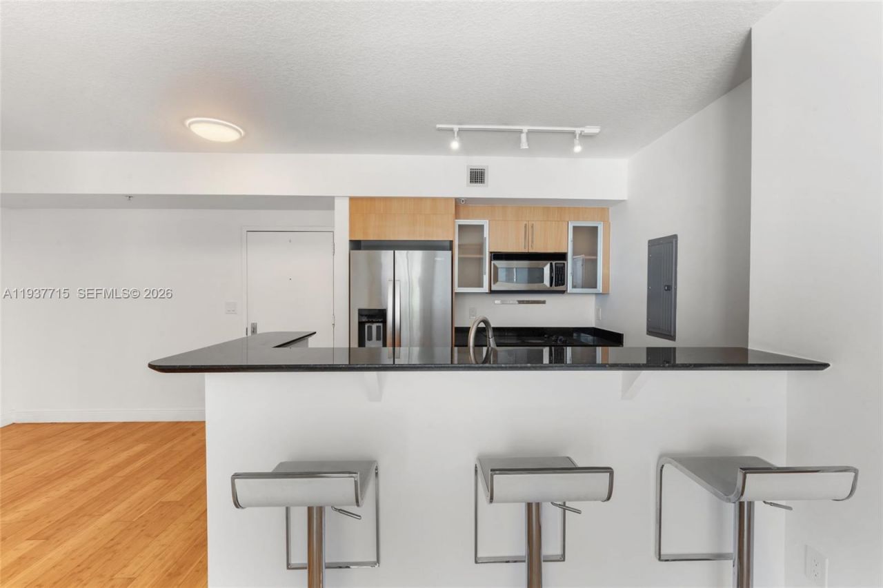 335 S Biscayne Blvd , Unit 908, Miami, FL 33131 Photo