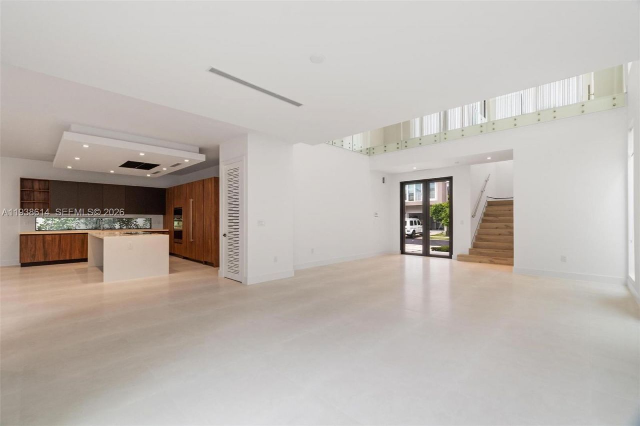 10536 NW 67th Ter , Unit 10536, Doral, FL 33178 Photo