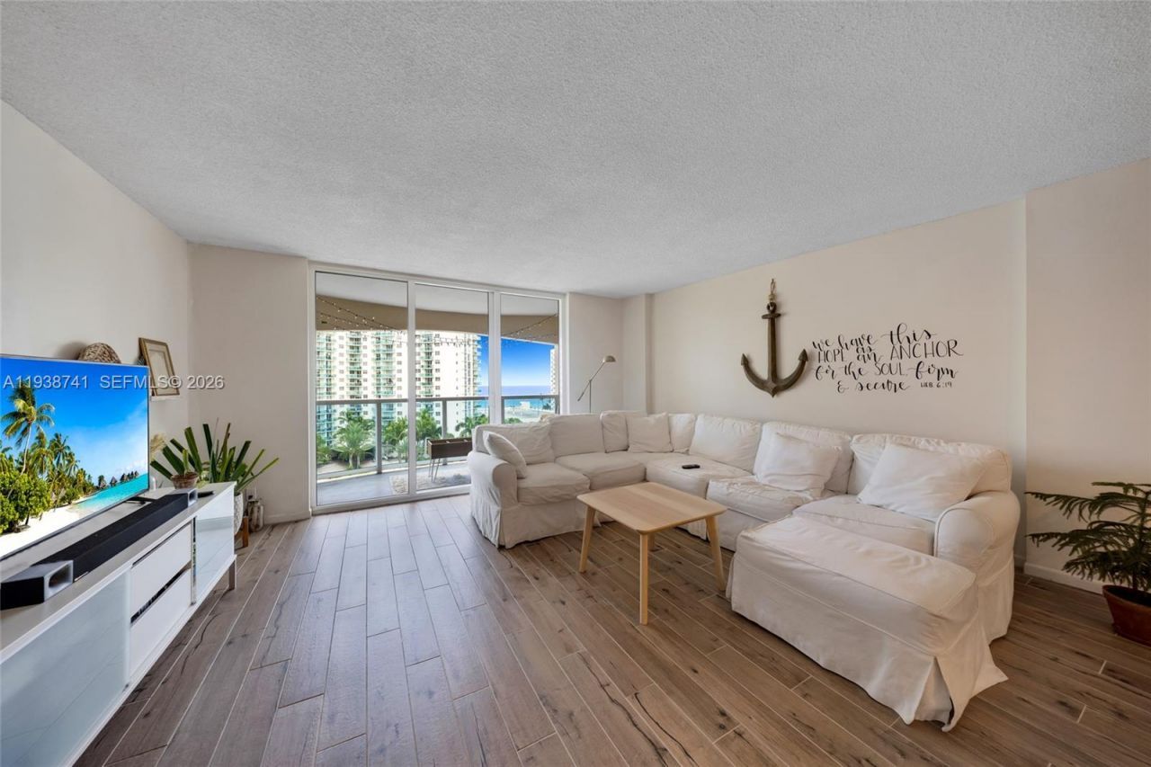 3800 S Ocean Dr, Unit 817, Hollywood, FL 33019 Photo