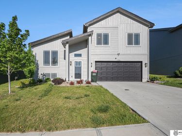 7914 N 113th Avenue, Omaha, NE 68142