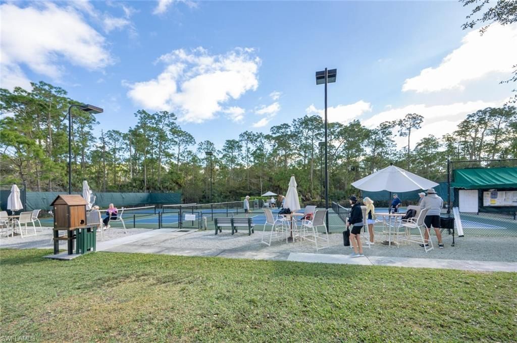 7635 Arbor Lakes Ct, Unit 2423, Naples, FL 34112 Photo