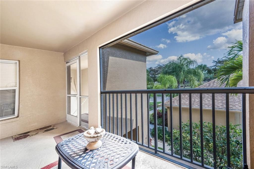 7635 Arbor Lakes Ct, Unit 2423, Naples, FL 34112 Photo