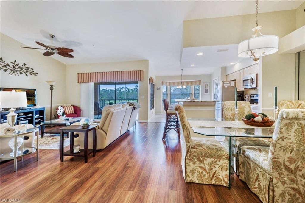 7635 Arbor Lakes Ct, Unit 2423, Naples, FL 34112 Photo