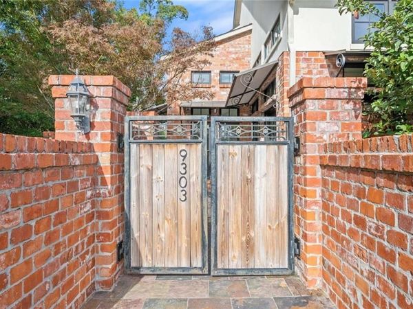 9303 SCULPTOR Court, Baton Rouge, LA 70809