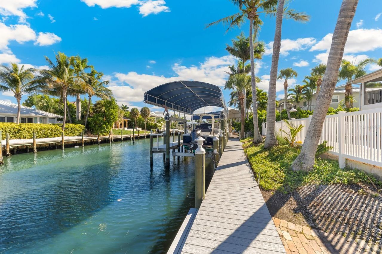 161 1st Street E, Boca Grande, FL 33921 Photo