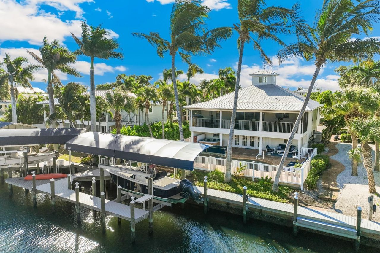 161 1st Street E, Boca Grande, FL 33921 Photo