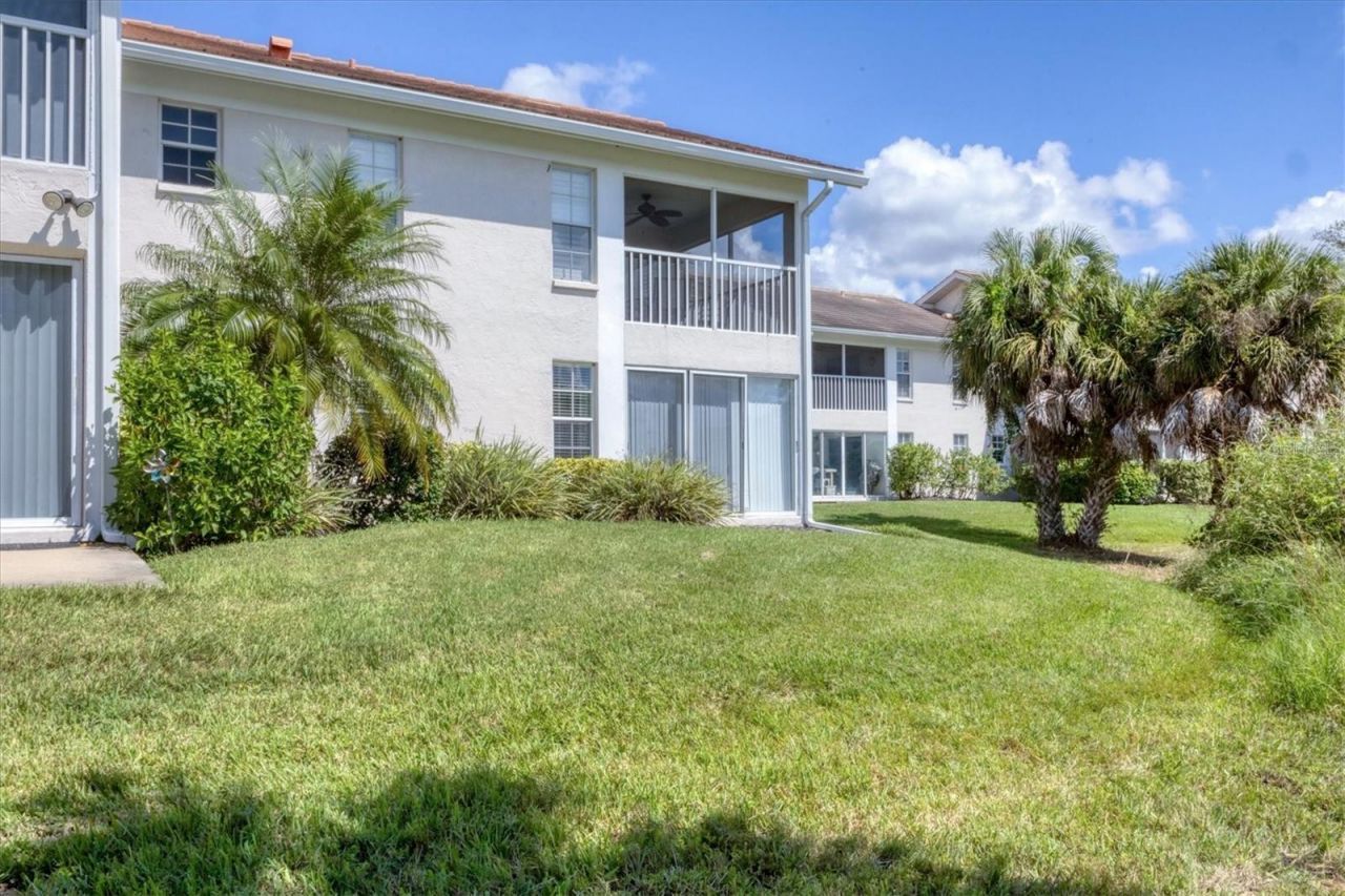 803 Montrose Drive, Unit 201, Venice, FL 34293 Photo