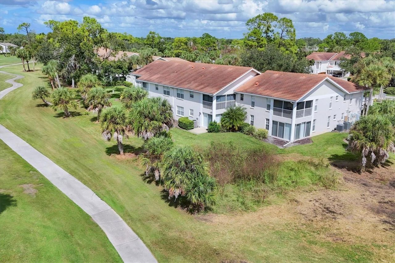 803 Montrose Drive, Unit 201, Venice, FL 34293 Photo