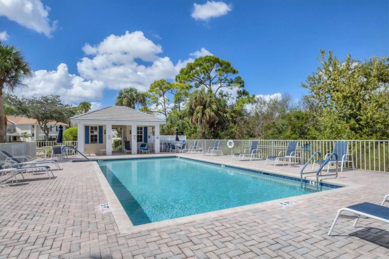 803 Montrose Drive, Unit 201, Venice, FL 34293 Photo