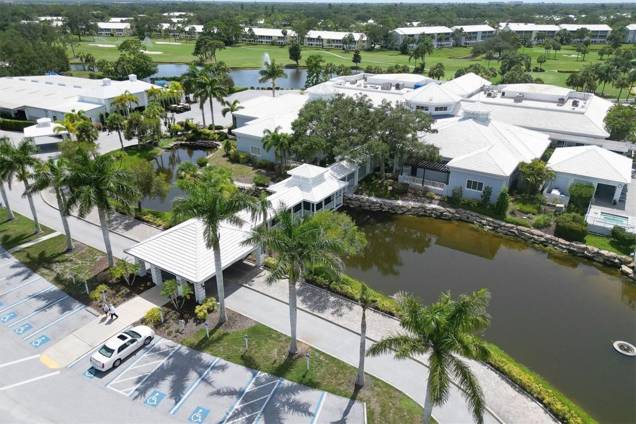 803 Montrose Drive, Unit 201, Venice, FL 34293 Photo