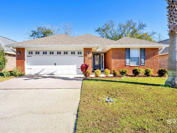 290 Ogden Court, Foley, AL 36535