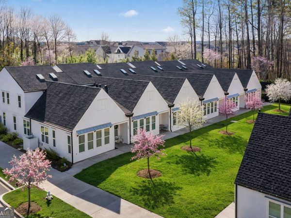 308 Chardonnay Way, Woodstock, GA 30188