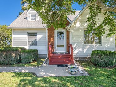 27472 HERSHEY Avenue, GLENWOOD, IA 51534