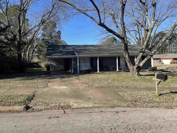 3969 N TREZEVANT ST, Memphis, TN 38127