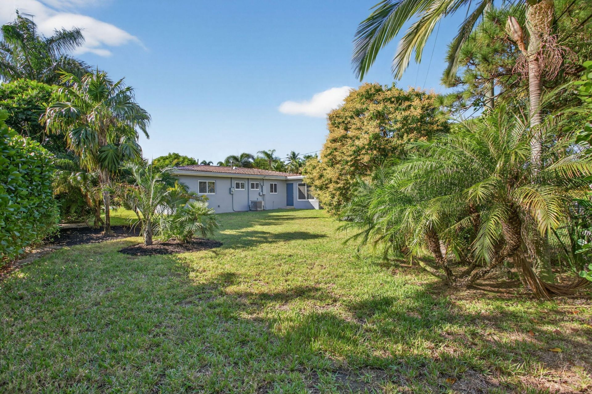 425 SW 10th Street, Pompano Beach, FL 33060 Photo