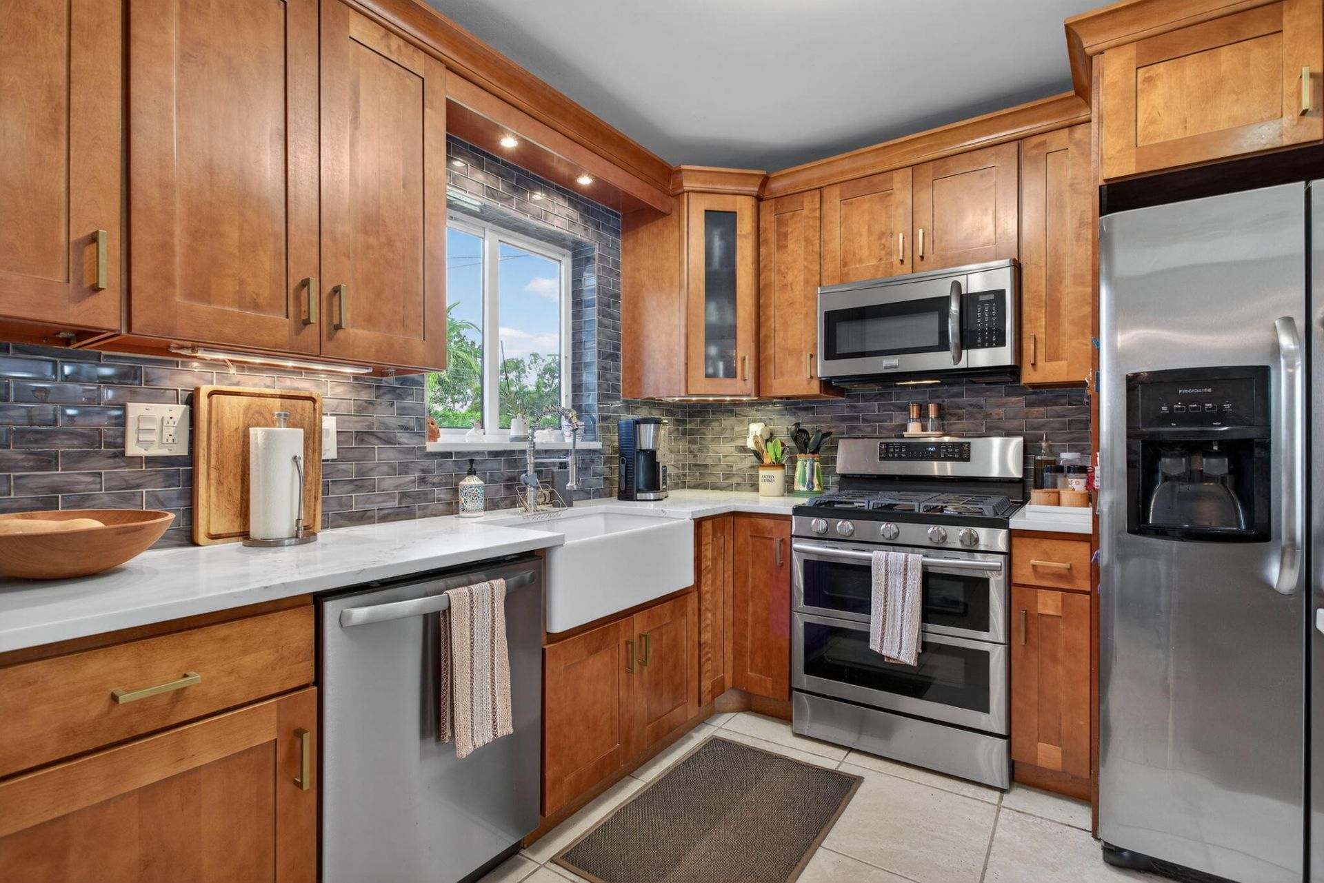 425 SW 10th Street, Pompano Beach, FL 33060 Photo