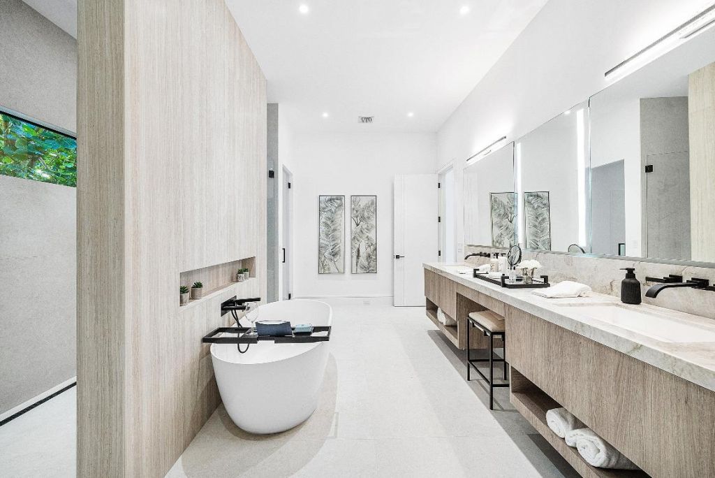 212 NW 18th Street, Delray Beach, FL 33444 Photo