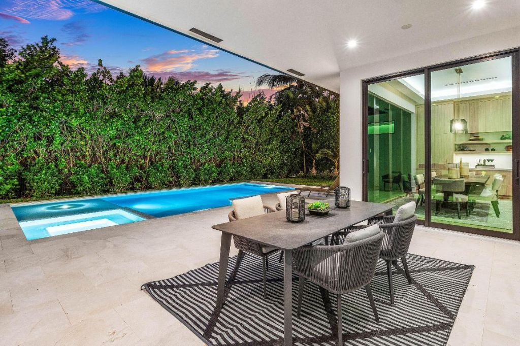 212 NW 18th Street, Delray Beach, FL 33444 Photo