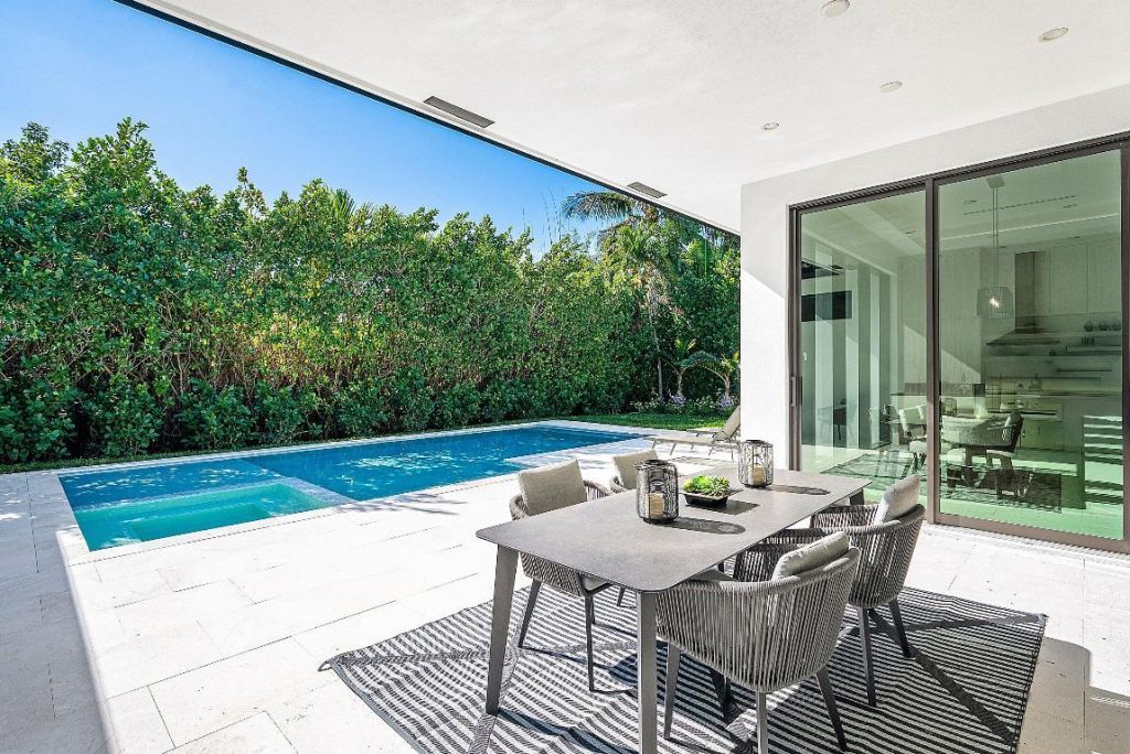 212 NW 18th Street, Delray Beach, FL 33444 Photo