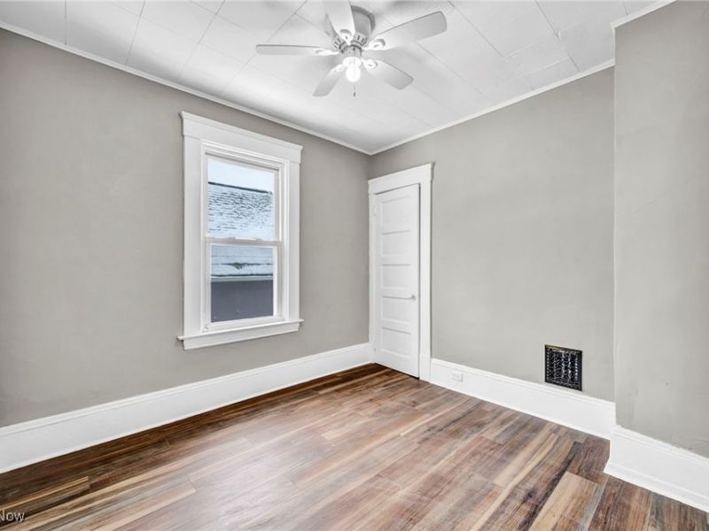 3147 W 92nd Street, Cleveland, OH 44102 Photo 28