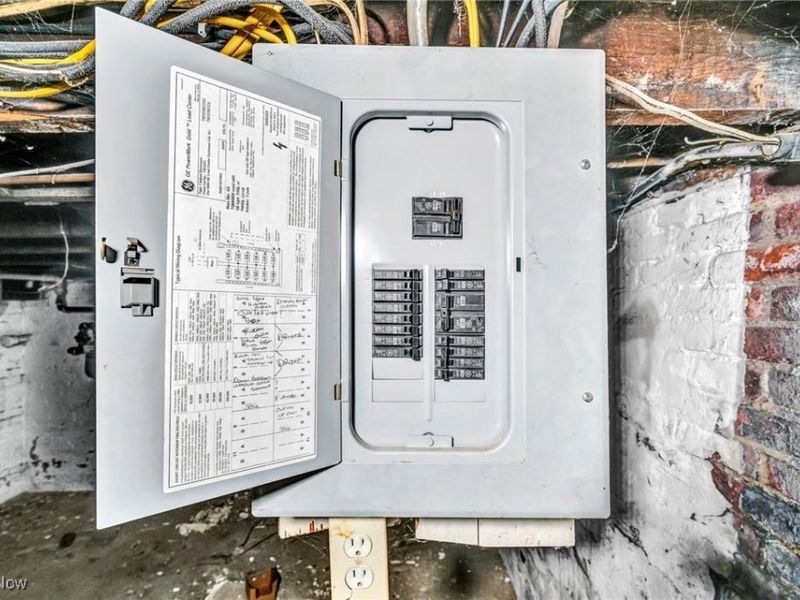 3147 W 92nd Street, Cleveland, OH 44102 Photo 34