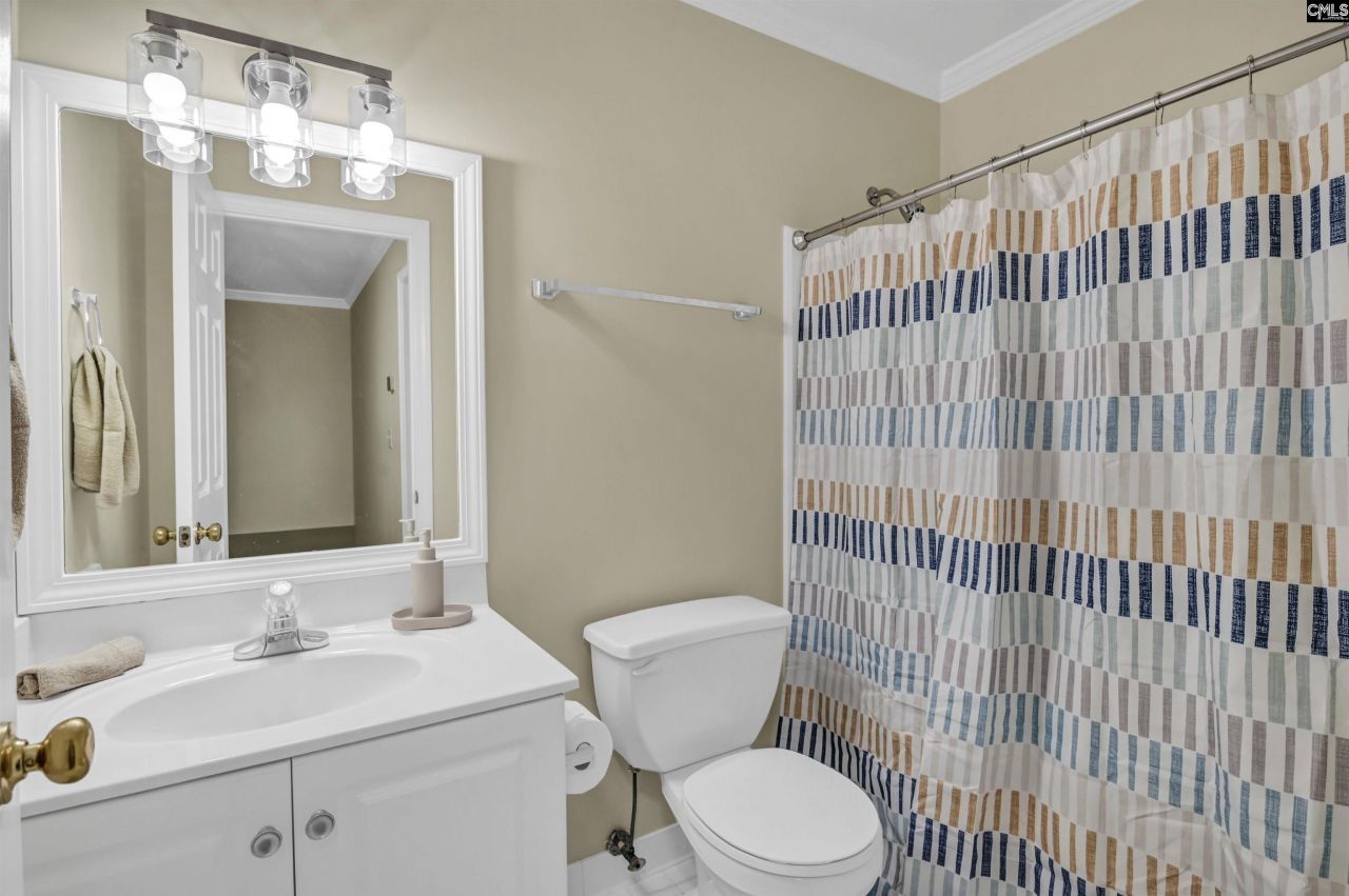 10 Maple Tree Court Photo 21