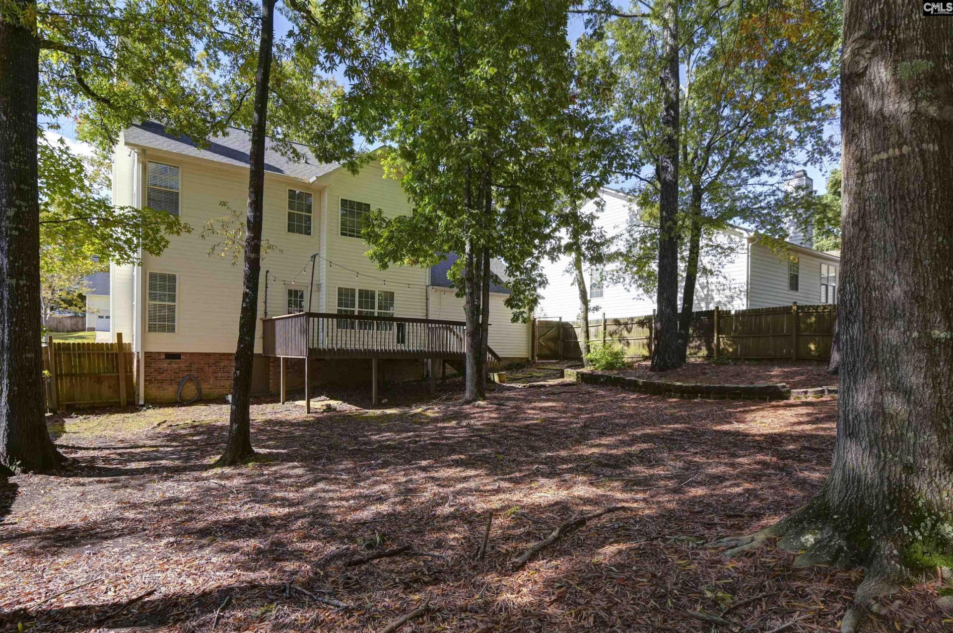 10 Maple Tree Court Photo 25