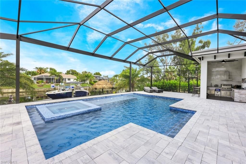 215 SE 28th Ter, Cape Coral, FL 33904 Photo